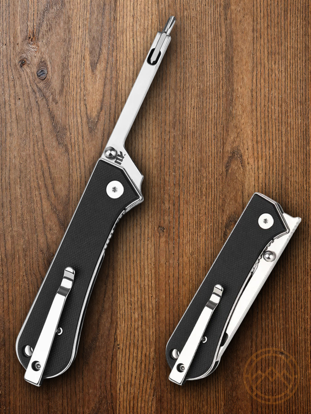 NUKNIVES Kumpanter Folding Screwdriver With Bits Pocket Clip Liner Lock Black