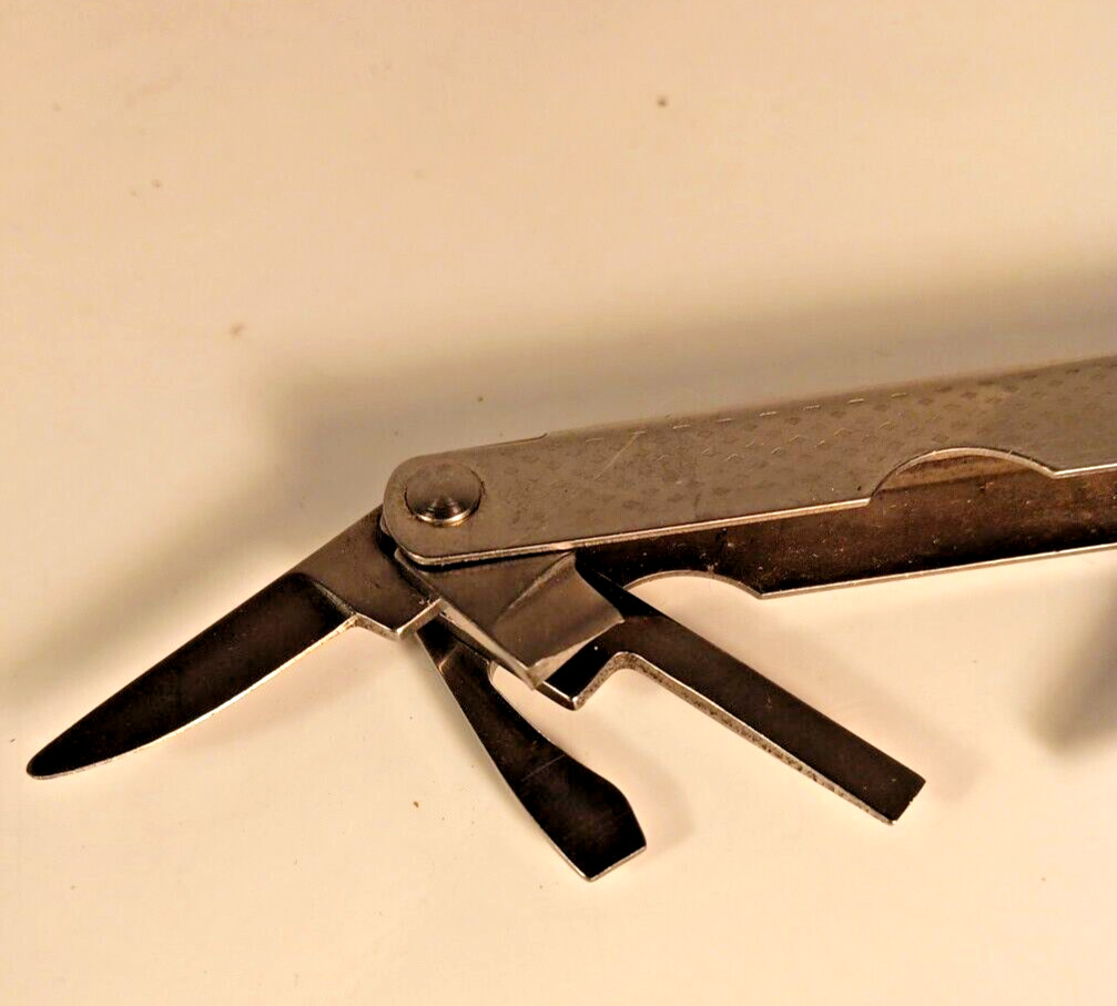 Stren Stainless Steel Multi Tool w Leather Belt Sheath Folding Pliers Rare