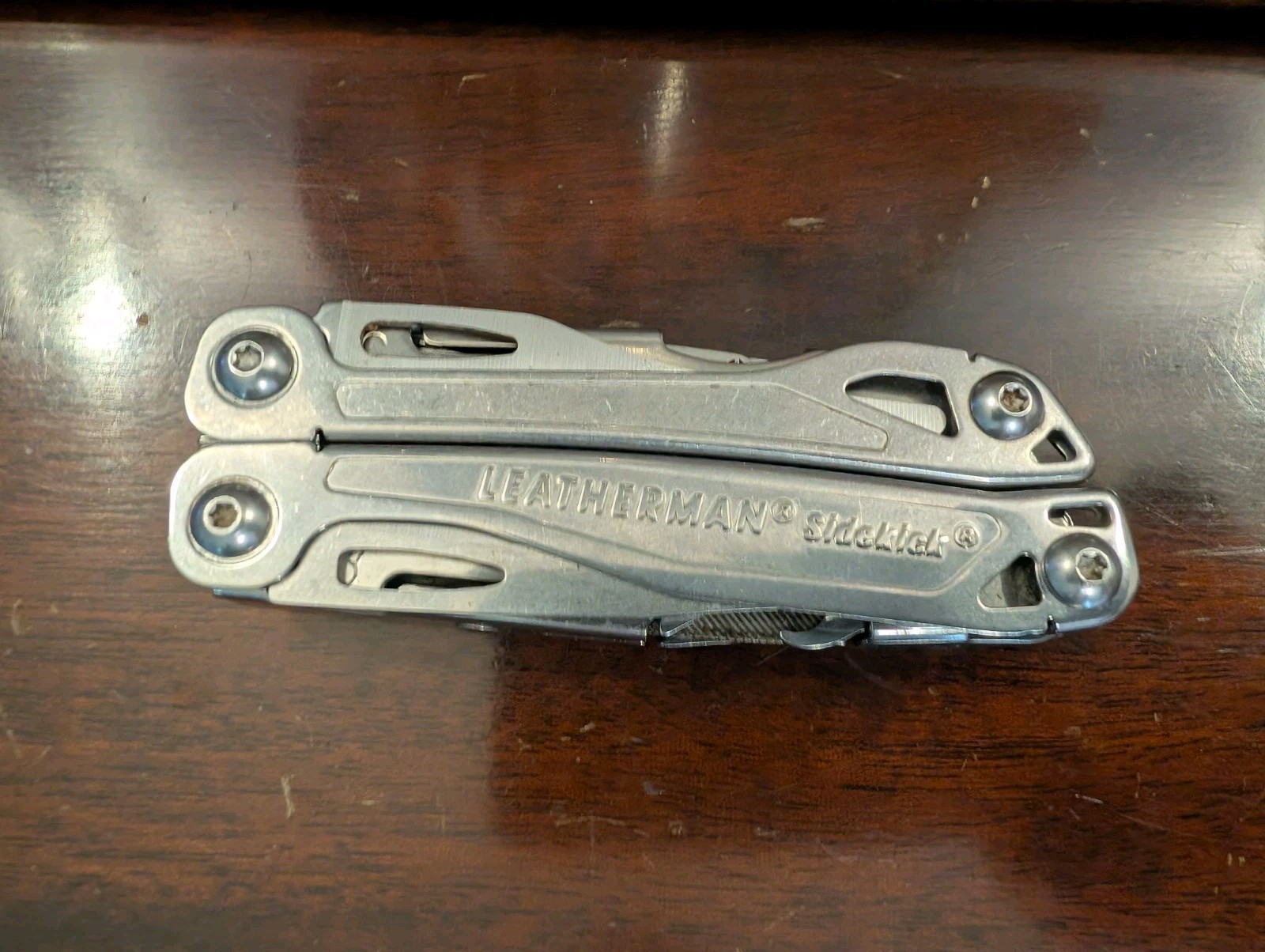 Leatherman Sidekick Multi-Tool, Knife, Pliers, Saw, EDC A