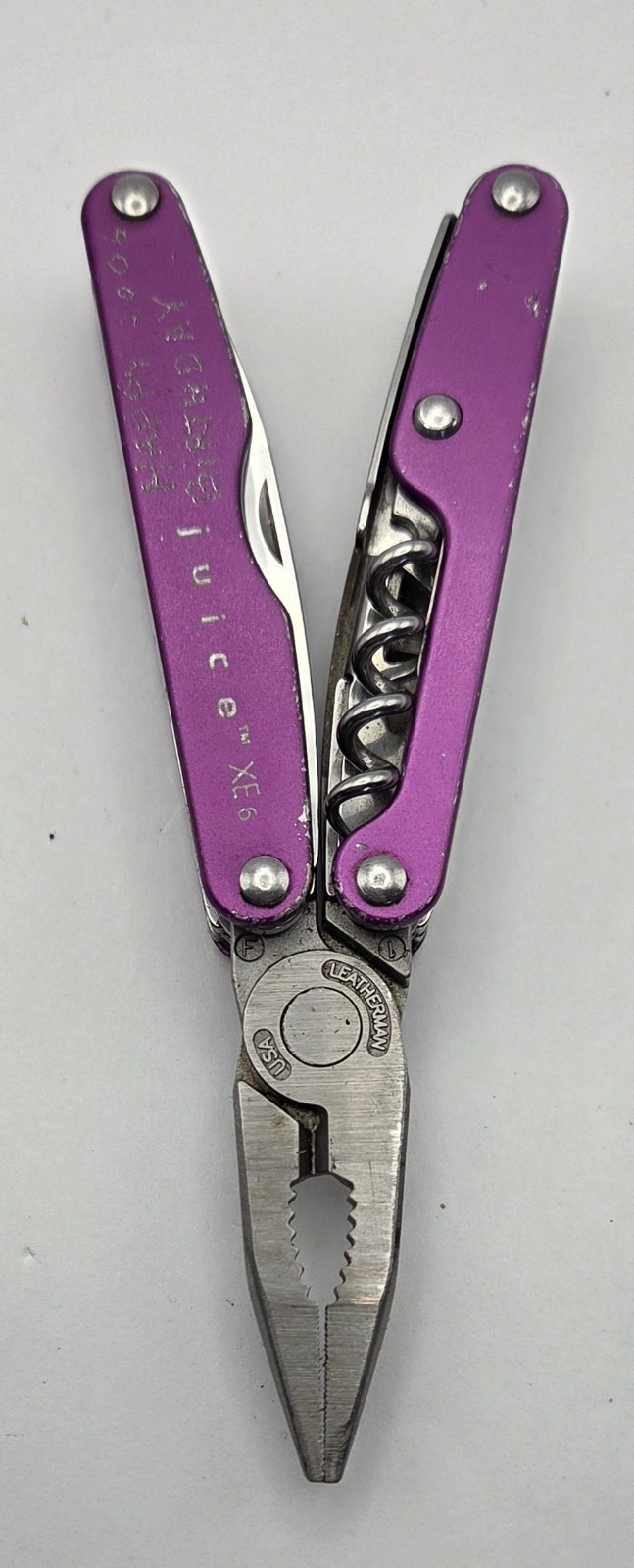 RETIRED Leatherman Juice XE6 Multi Tool Hunting Camping Rare!
