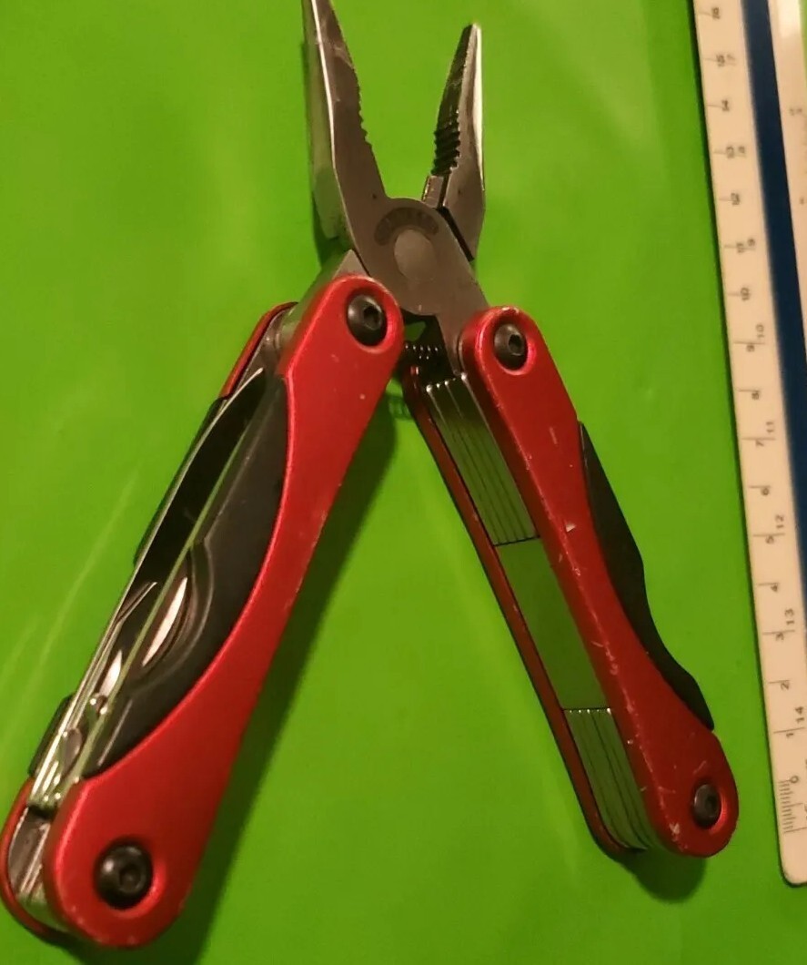 Sheffield 9-in-1 Large Red Multi-Tool
