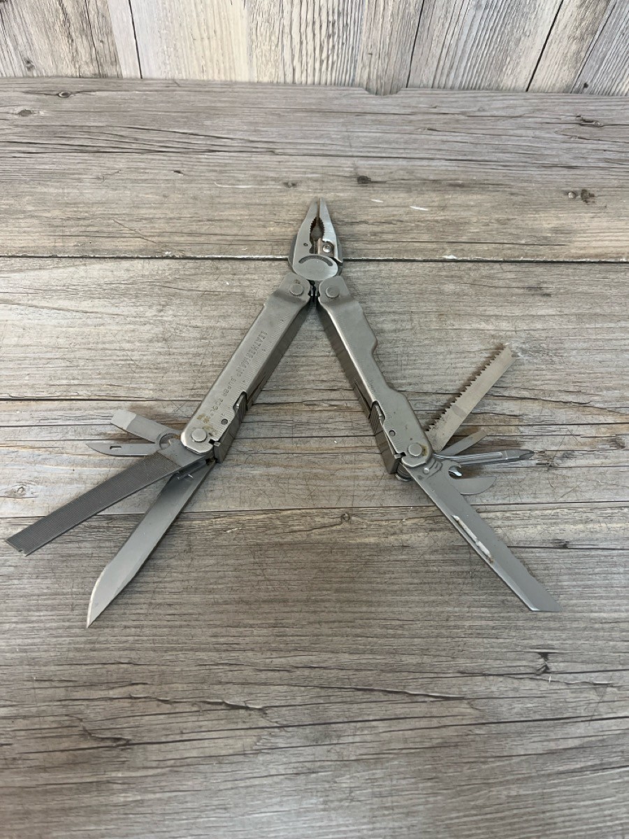 LEATHERMAN SUPERTOOL 300 (PSN041257)