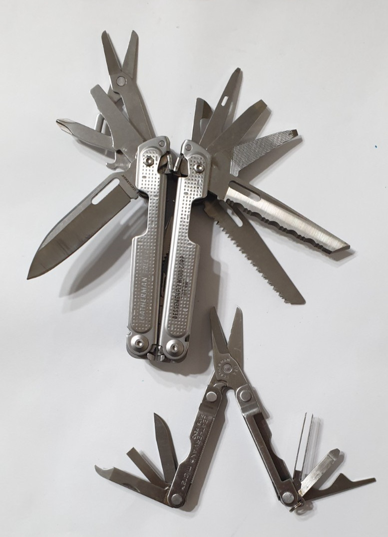 🔥🔥🔥 Leatherman Rare Retired Free P4 One Hand Opening + Micra Multi Tool