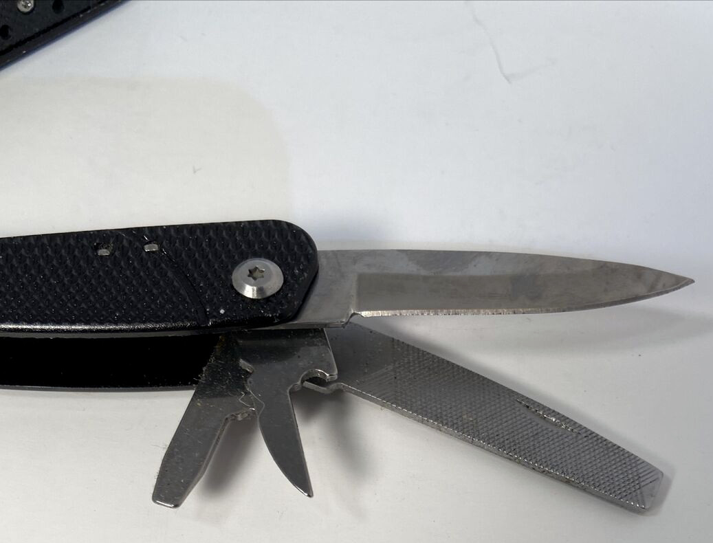 Husky 10 in 1 Folding Pocket Multi Tool Kit Stainless Pliers Knife File – Black
