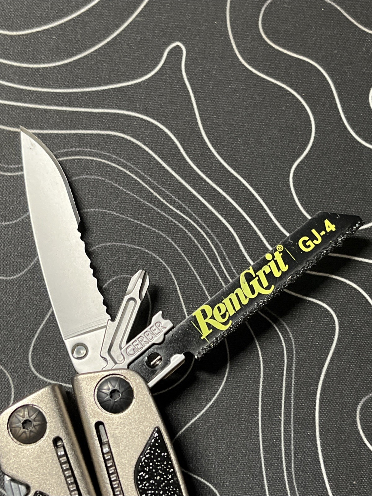 Gerber MP800 Legend Multi Tool RemGrit Saw & Fiskers Scissors – Gerber USA