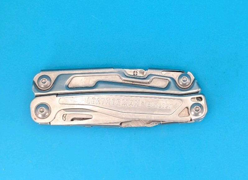 Leatherman Bolster 13 Tool Stainless Steel Multi-Tool! With Sheath!