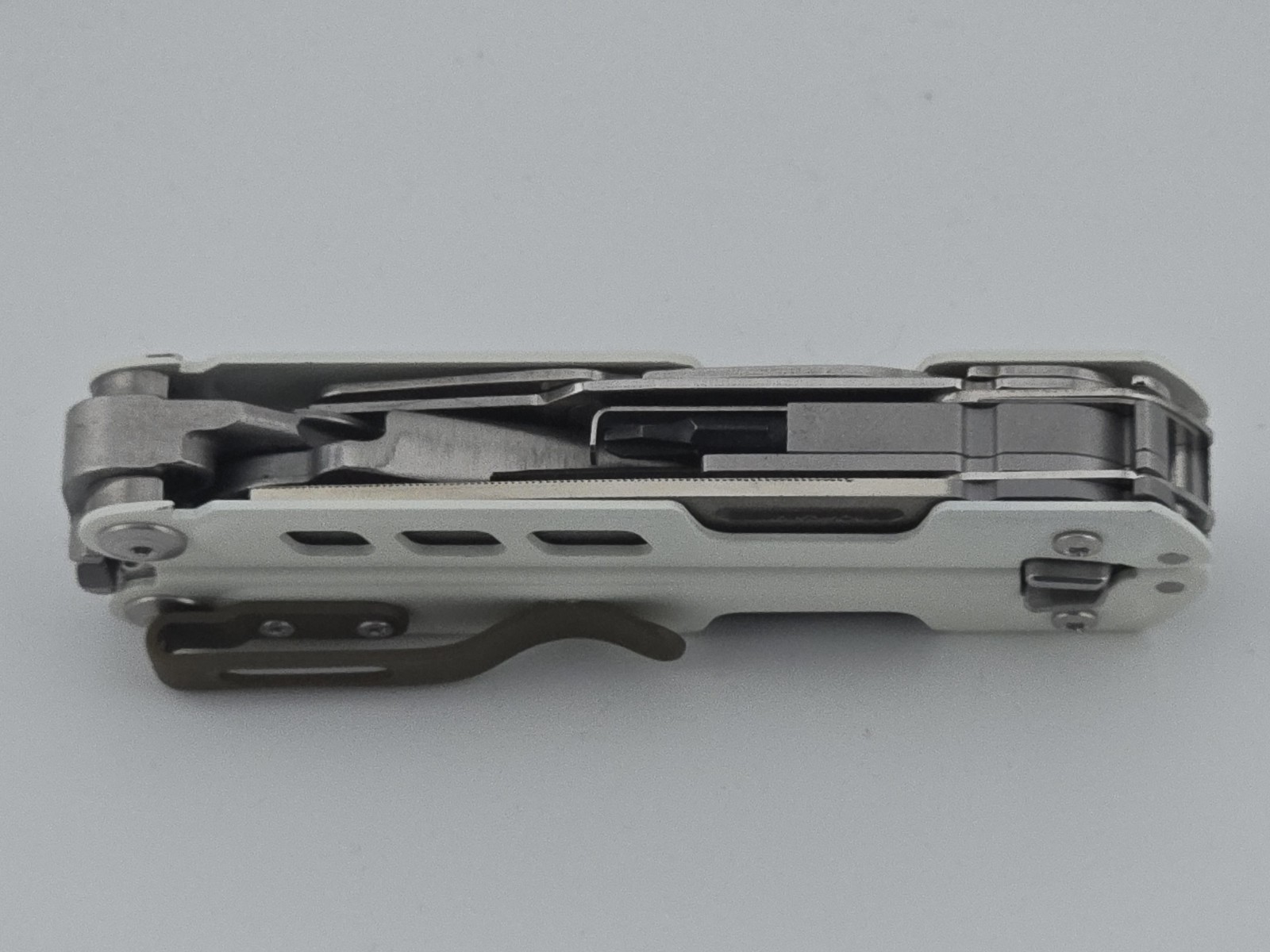 Leatherman Garage Batch 005 40th Anniversary Limited Ed Never Used Rare
