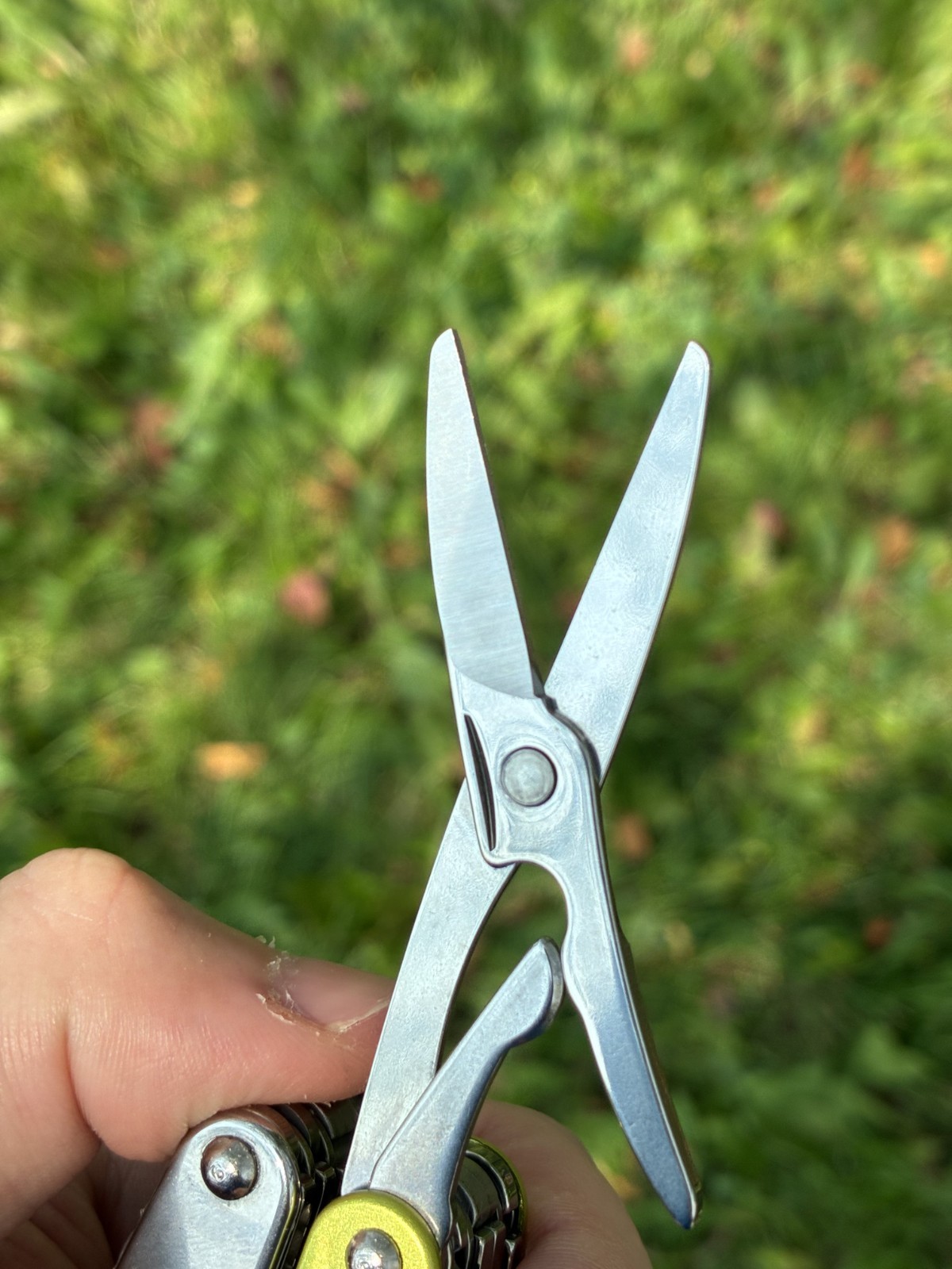 Leatherman Juice XE6 Multi-Tool | Moss Green | 831931 | Made in USA | New In Box