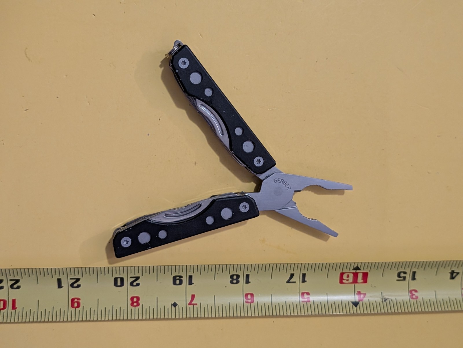 Gerber Clutch Mini Multi Tool Pliers