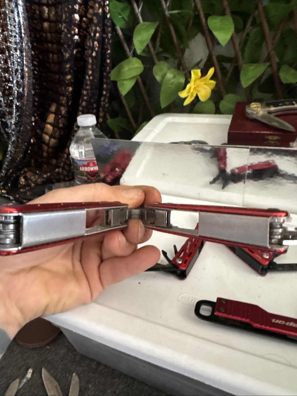 Snap On Tool Multi Tool Set. 2 Tools (reg/mini) 1 Knife And 1 Mini Flashlight
