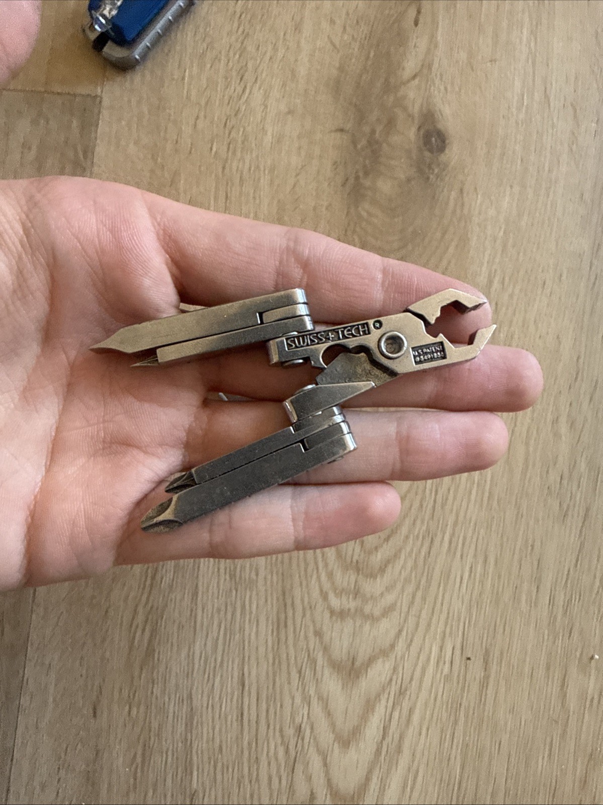 Swiss+Tech Keychain Multi-Tool Lot Micro-Max 19-in-1 & Micro-Tech 6-in-1 Pliers