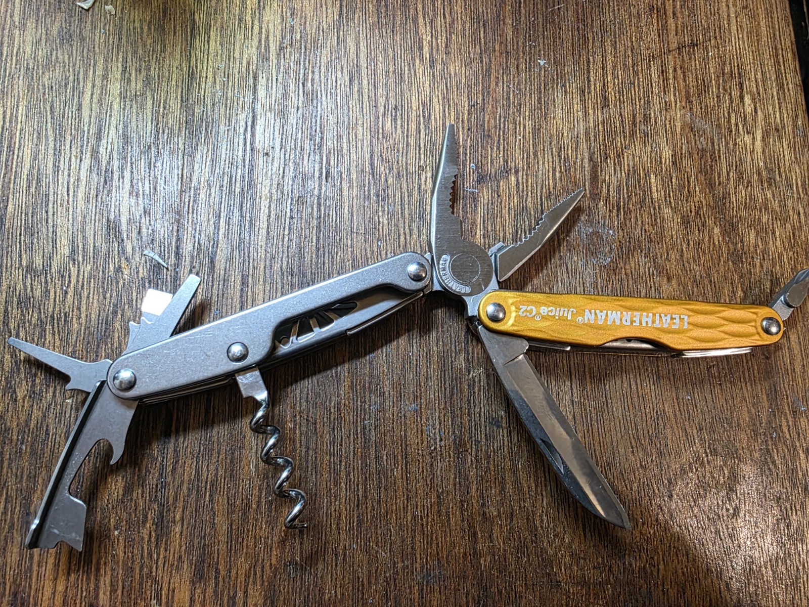 Leatherman Juice C2 Sunrise Yellow model 831918