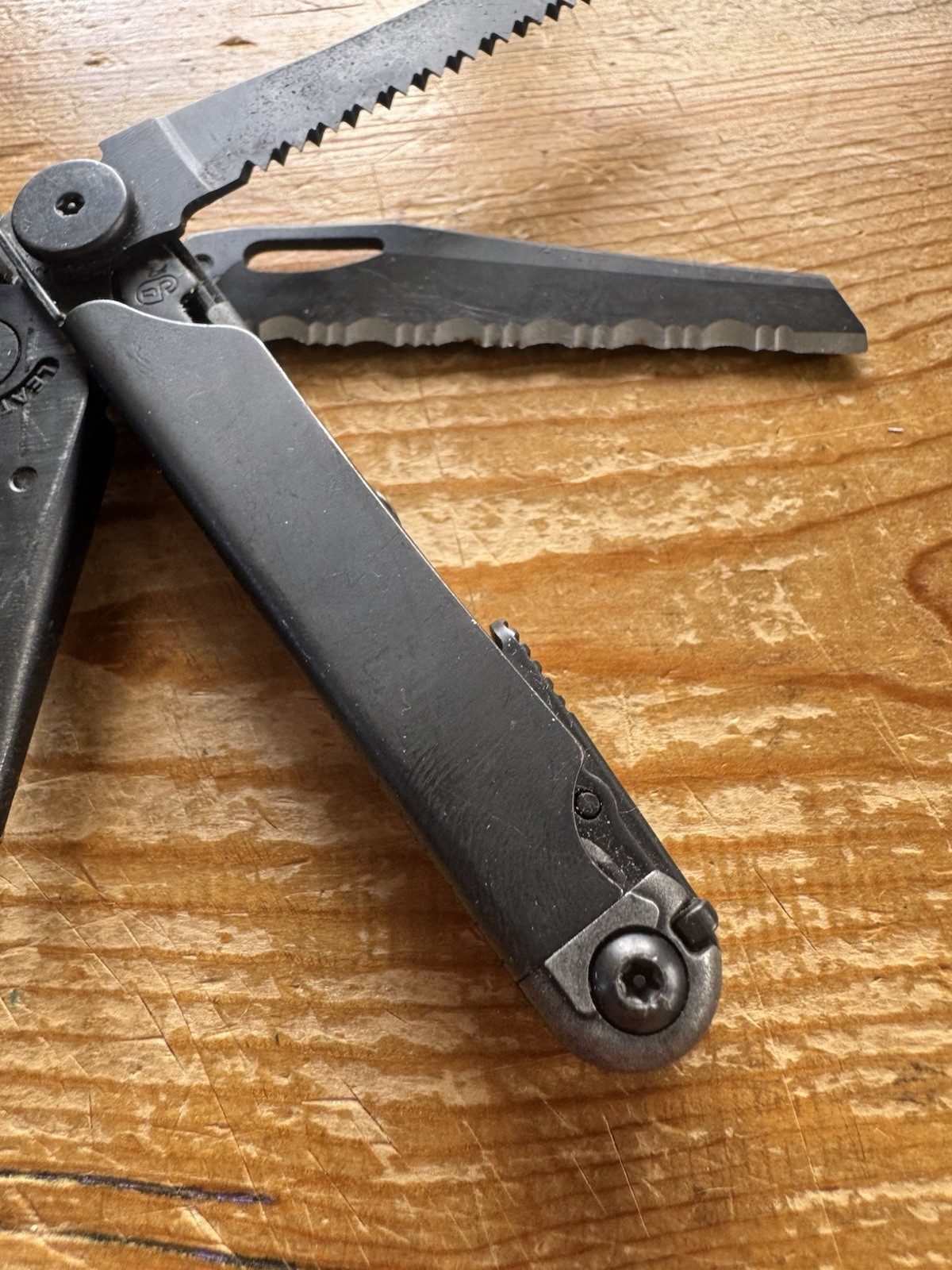 Leatherman Wave / Wave + / Plus Black Oxide Multitool