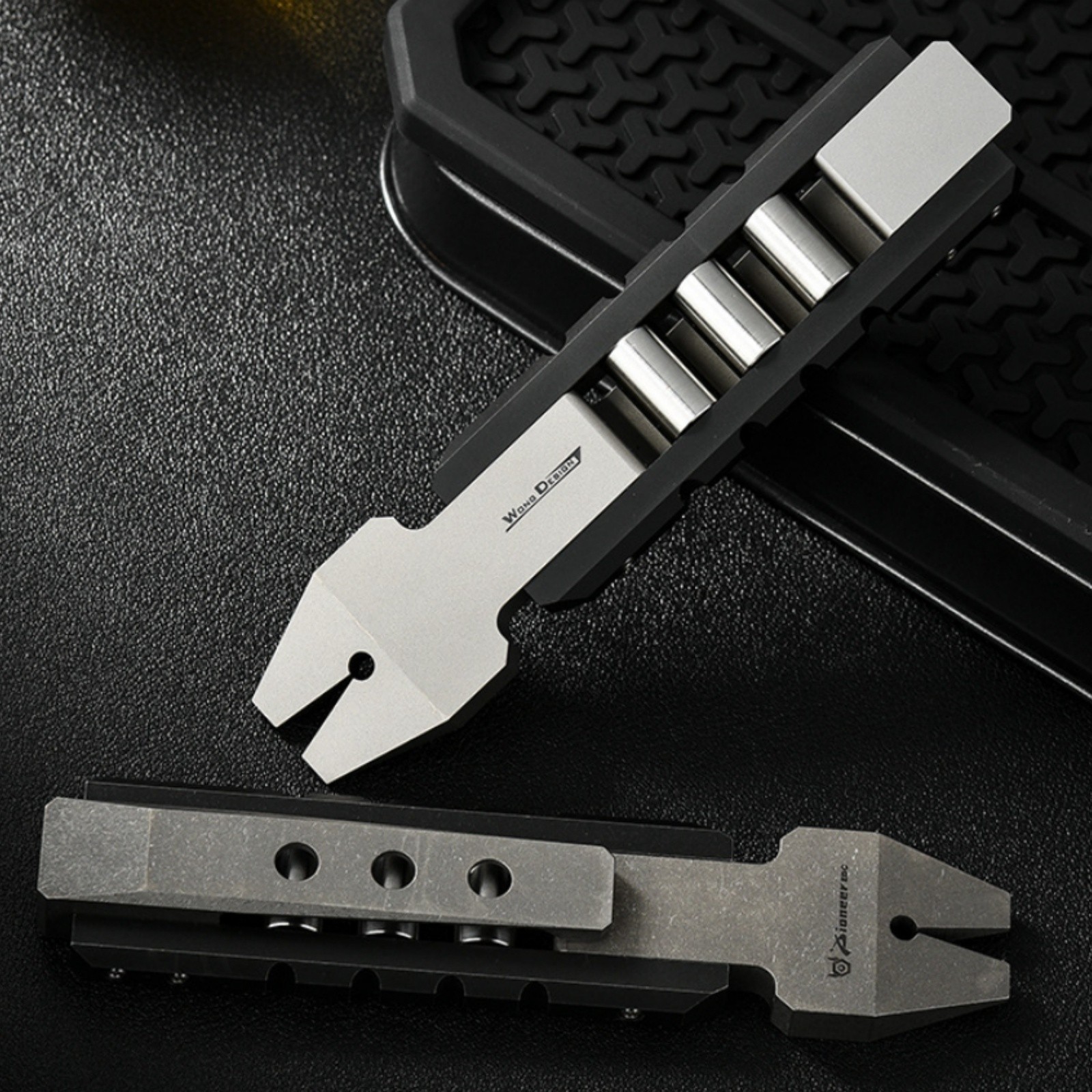 Titanium Alloy EDC Pry Bar Multi-Tool with Fidget Roller Pocket Clip Outdoor