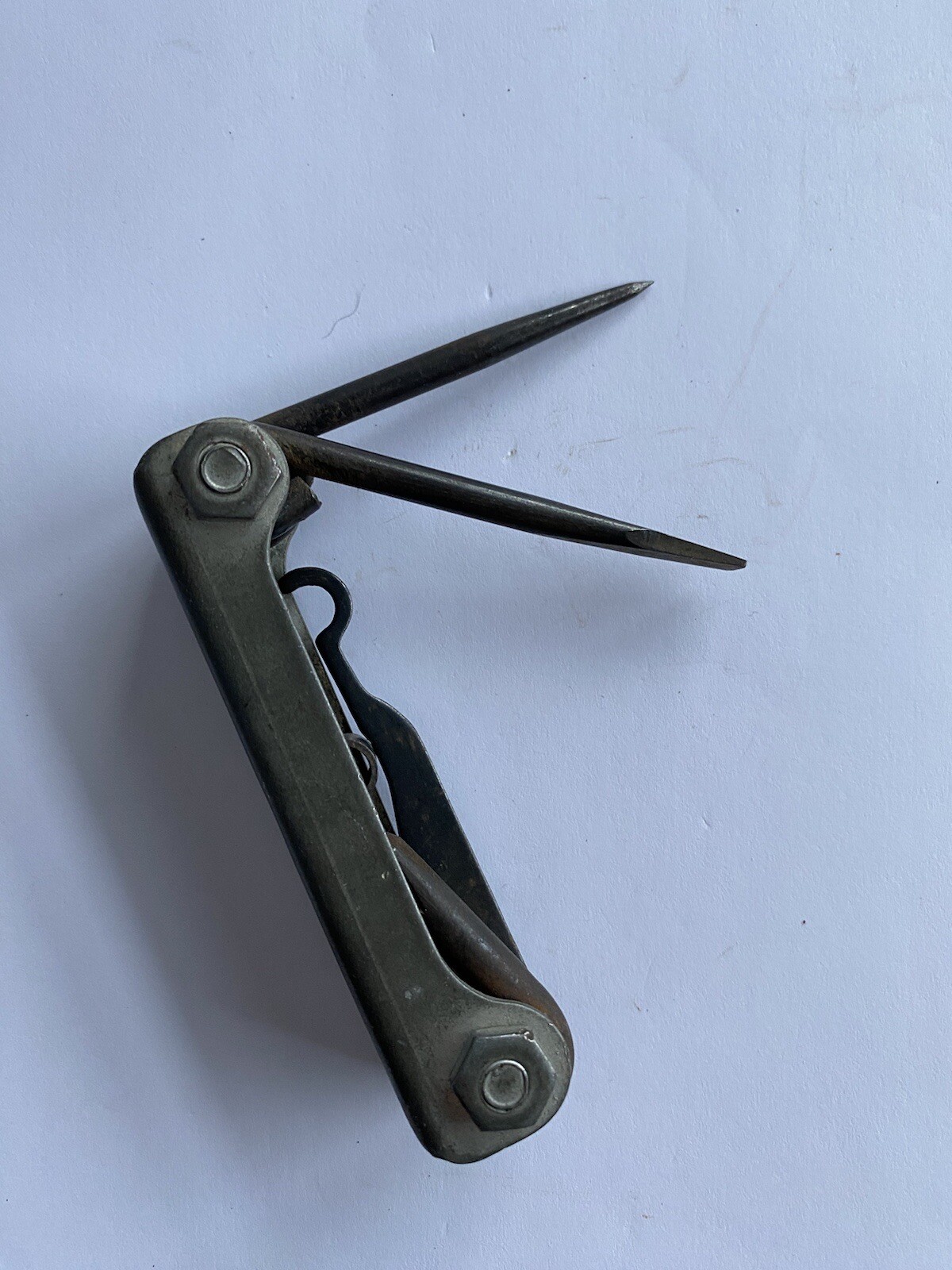 Vintage K-D # 137 Multitool USA 3 1/2″ Phillips Straight Screwdrivers Pick Hook