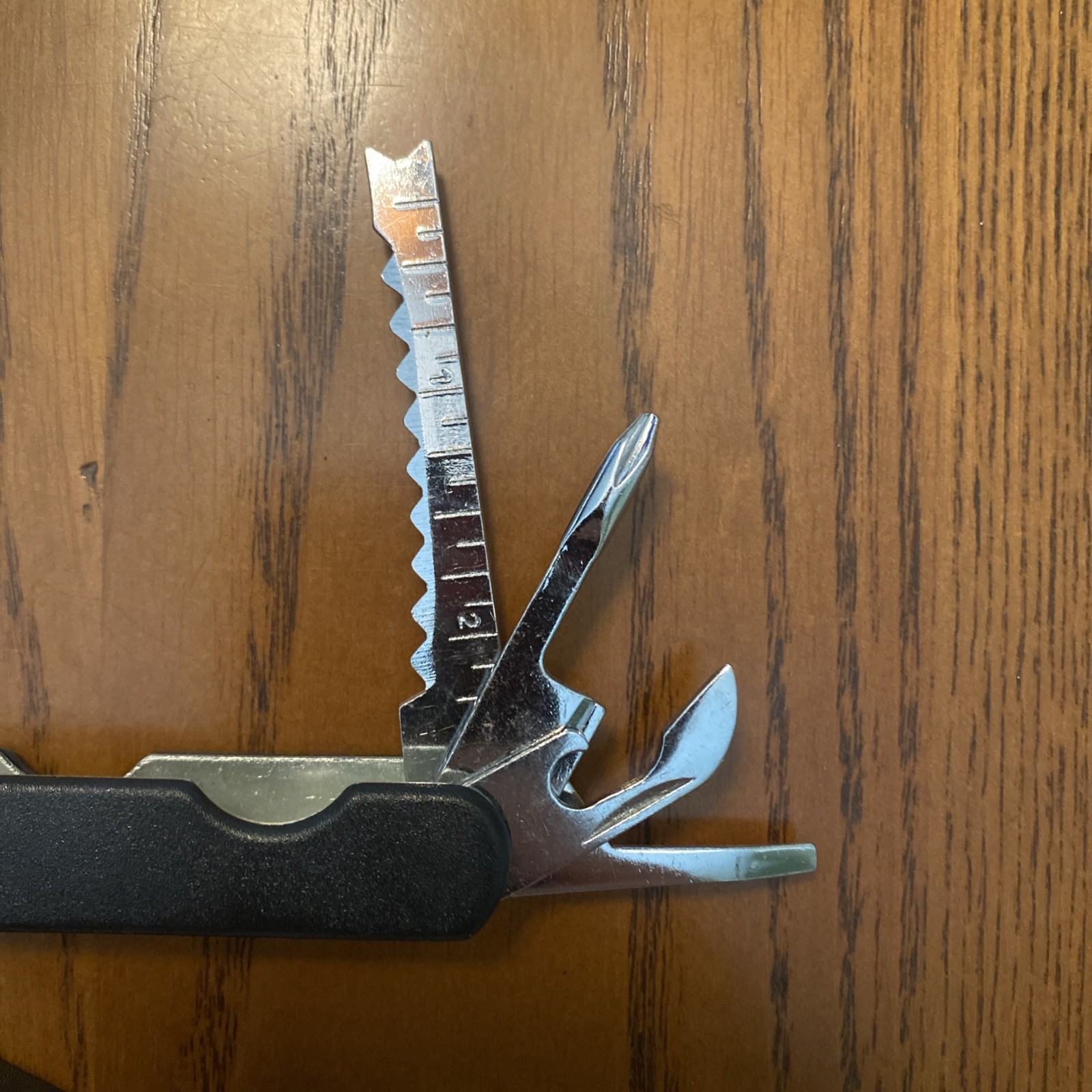 HP Black Multi Tool With 8 Attachments, Pliers, And Leather Sheath