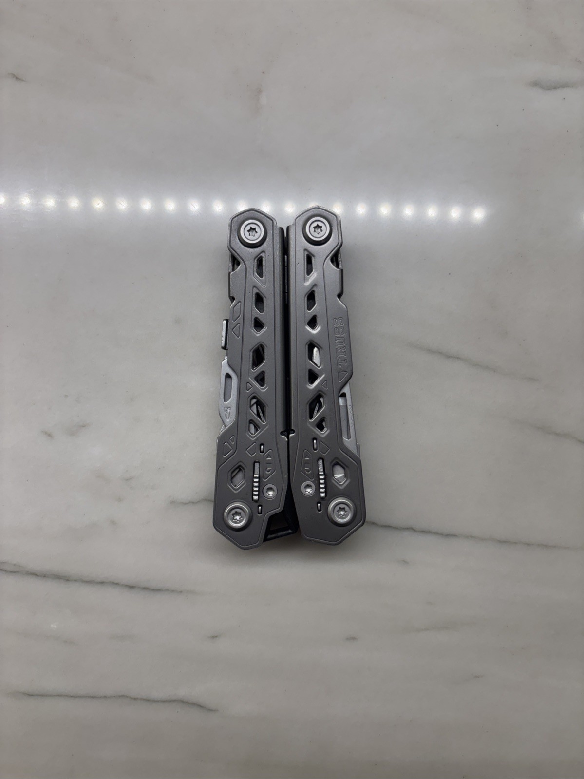 Gerber 30-001343 Truss Multi-Tool with Sheath