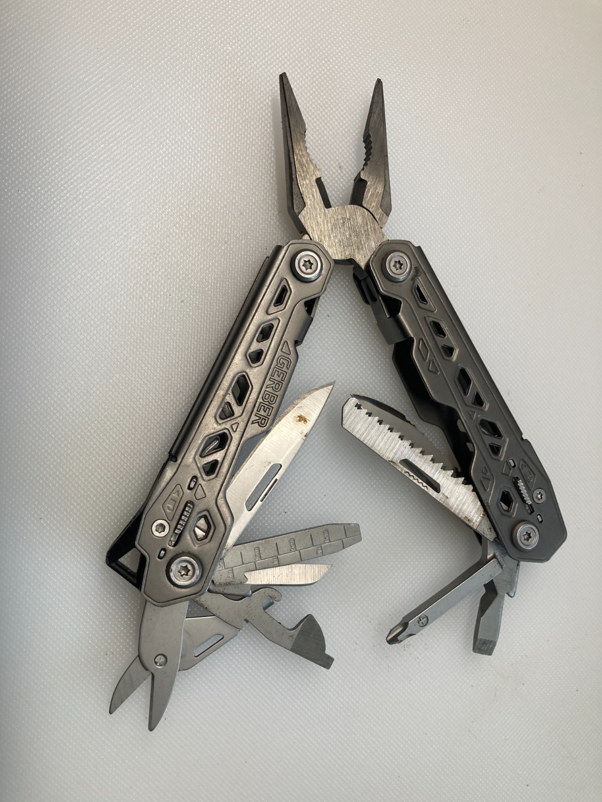 Gerber Truss Multi-Tool Airport Confiscated (B)