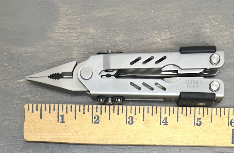 Gerber Multi Tool Leather Sheath Knife Fiskars Scissors Fishing Camping
