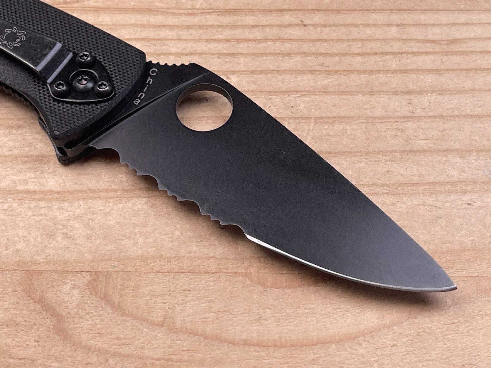 Spyderco Tenacious Folding Pocket Knife 8Cr13MoV Black Partially Serrated Blade