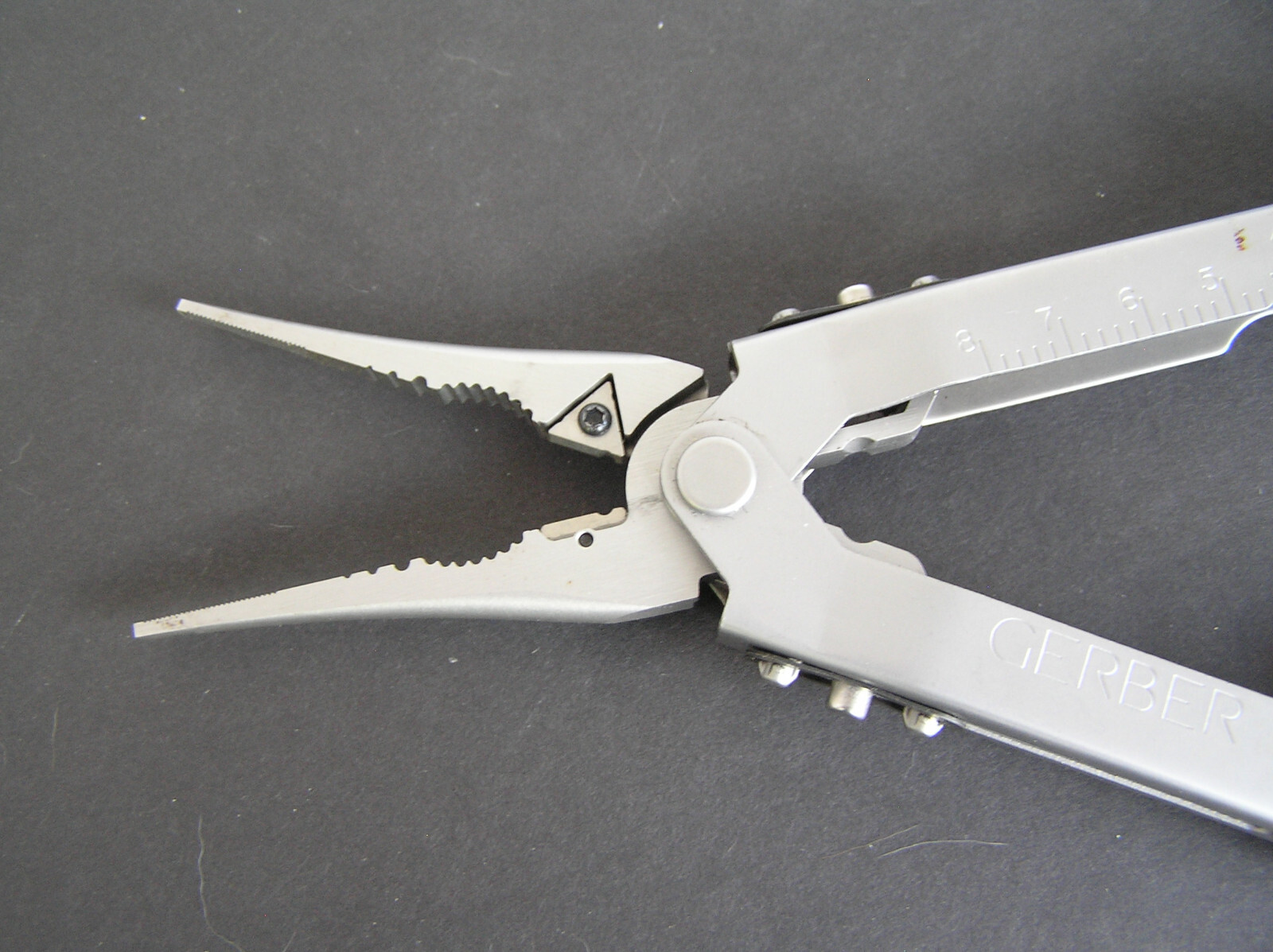 Rare Variant Gerber MP600 Fisherman Multi Plier w/ Longer Needlenose & Tool Kit