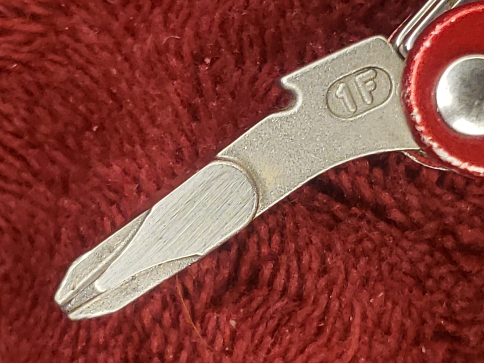 Leatherman Juice SC2 Red Retired Knife Multi Tool! RARE Read