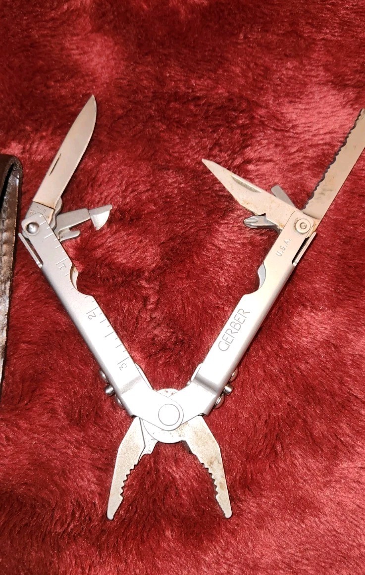 Gerber Multi Plier Tool Knife With Leather Belt Case Sheath Holder Early Run VTG