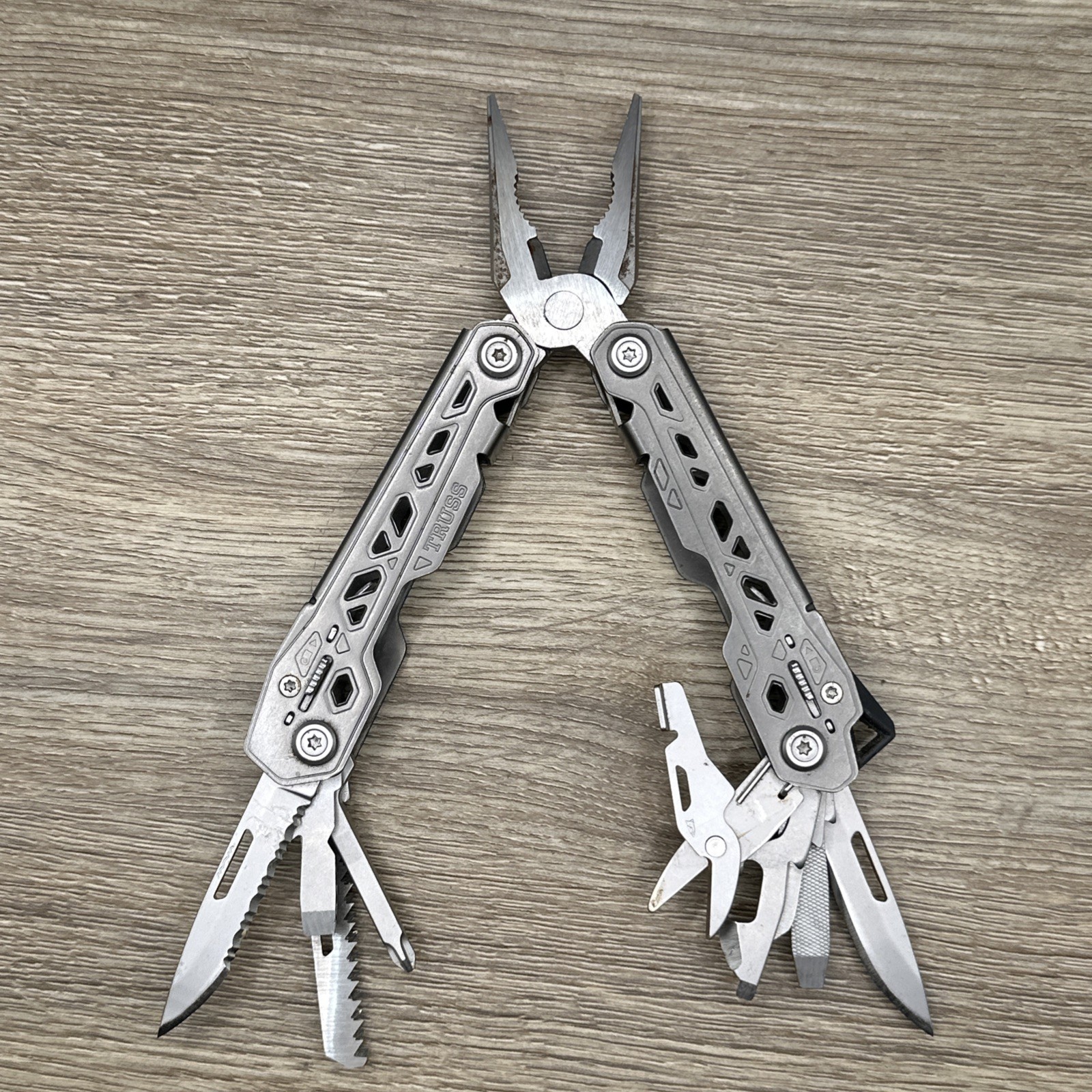 Gerber Truss Multi-Tool Pliers Knife Folding EDC FAST SHIPPING!