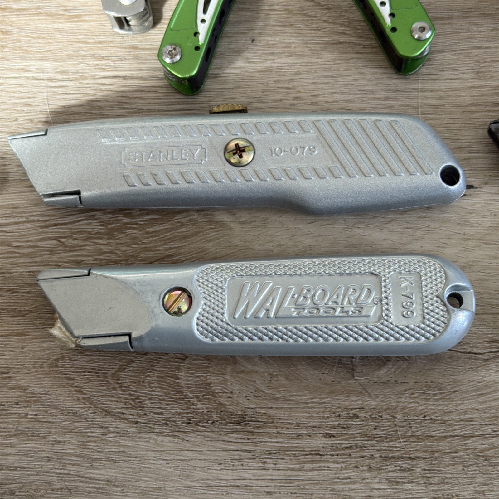 Lot Of 36 Multi Tools Pocket Knives Pliers Knife Tool Clean Outdoors Hunting