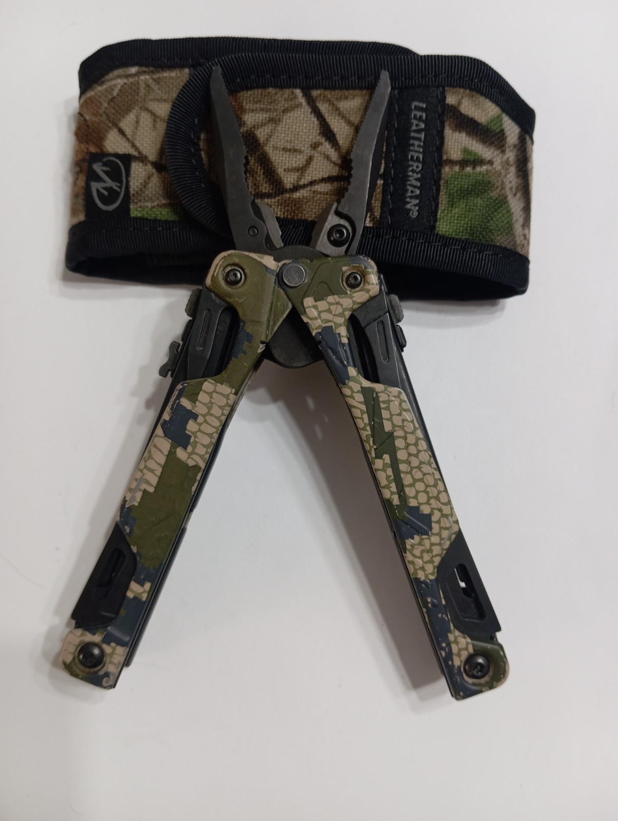 🔥 Leatherman OHT Camo Collectable Retired Nice Condition Very Rare