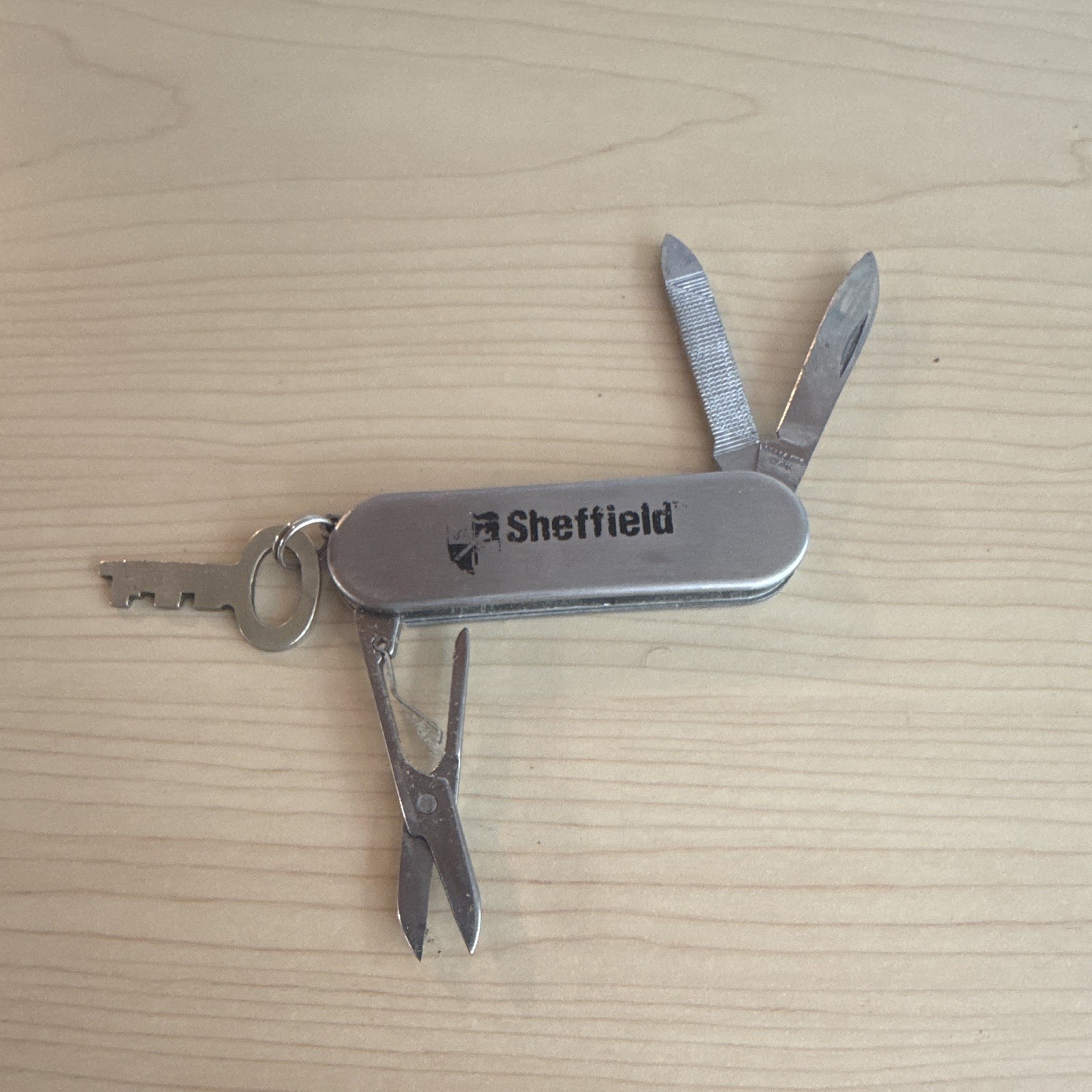 Sheffield Stainless Steel 4-Tool Multi-Tool Knife Scissors File Keyring Silver