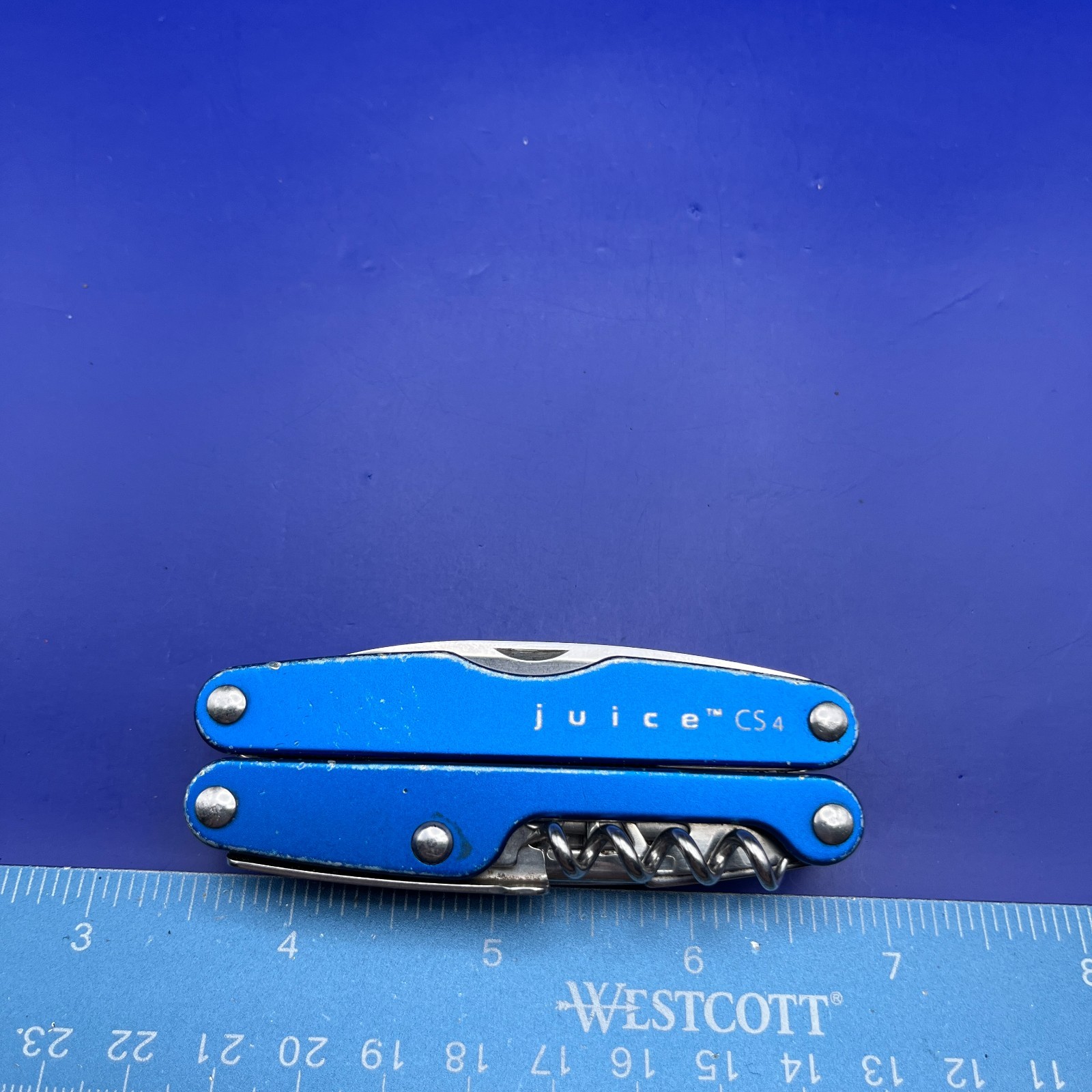 Leatherman Juice CS4 multi-tool USA