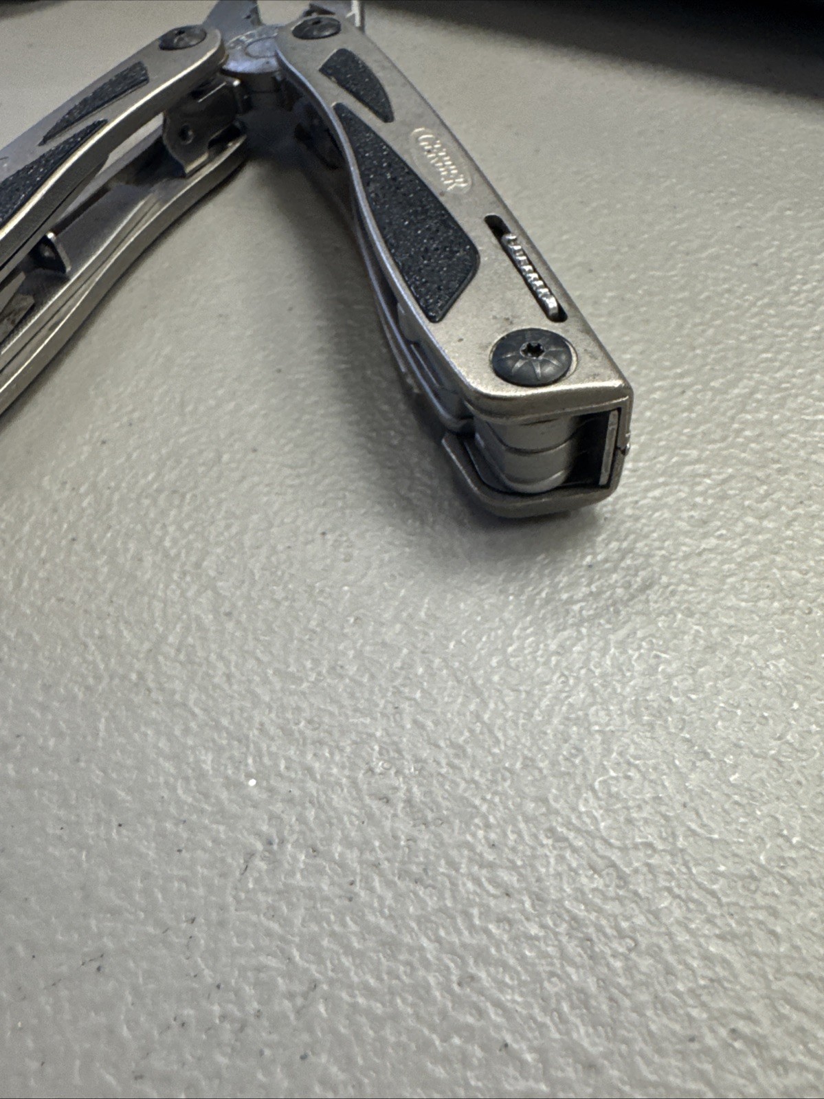 Gerber MP800 Urban Legend Multi-plier Excellent