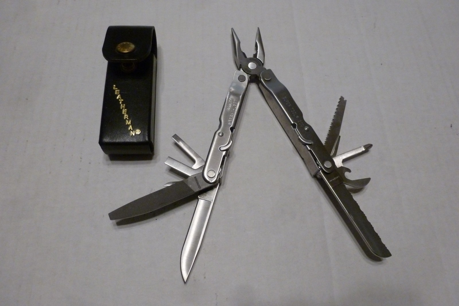 Leatherman Super Tool 200 Retired Collectable Very Rare Made In USA Never Used