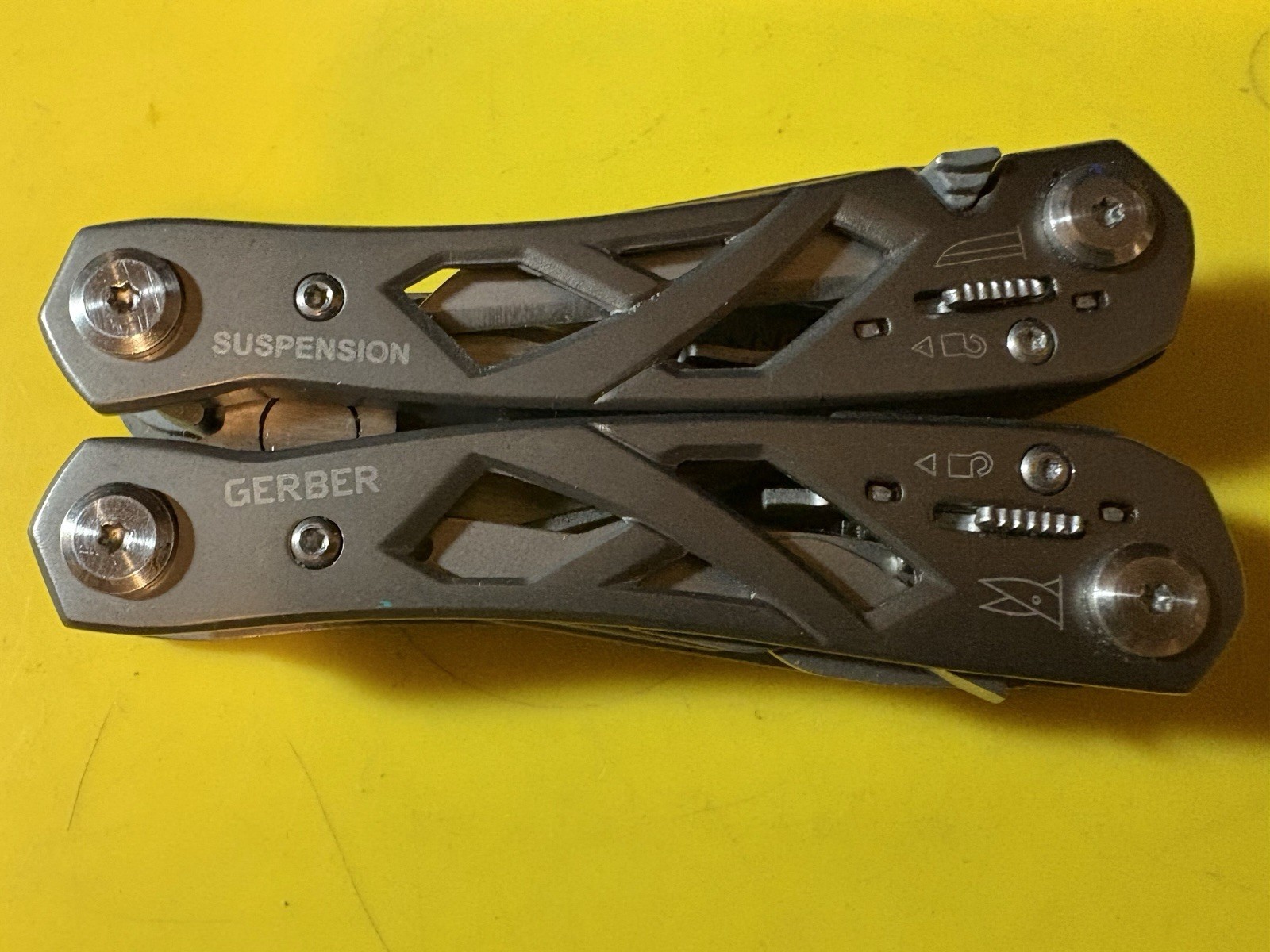 Gerber Suspension NXT Stainless Steel Multi-Tools Gray New WO/Box Never Use LG