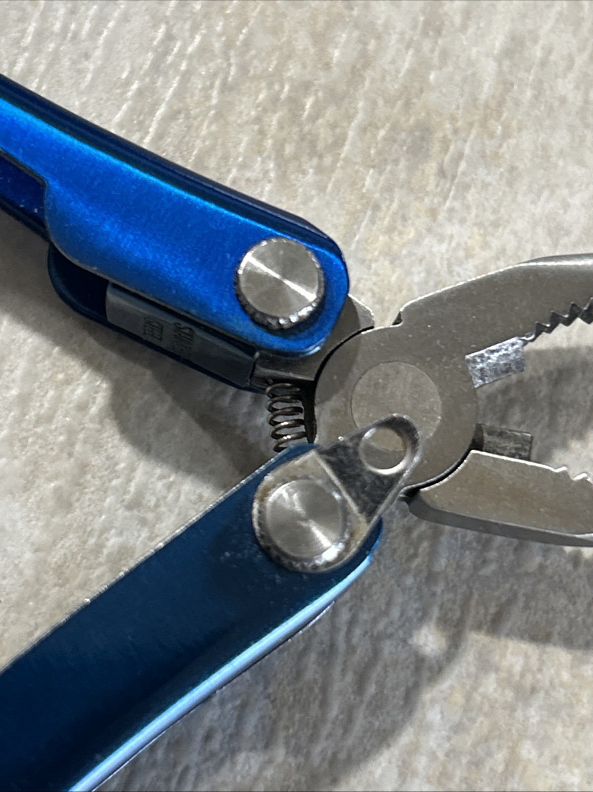 PROTOCOL 8 FUNCTION MINI MULTI TOOL WITH SHEATH – Pliers, Flashlight, Etc.
