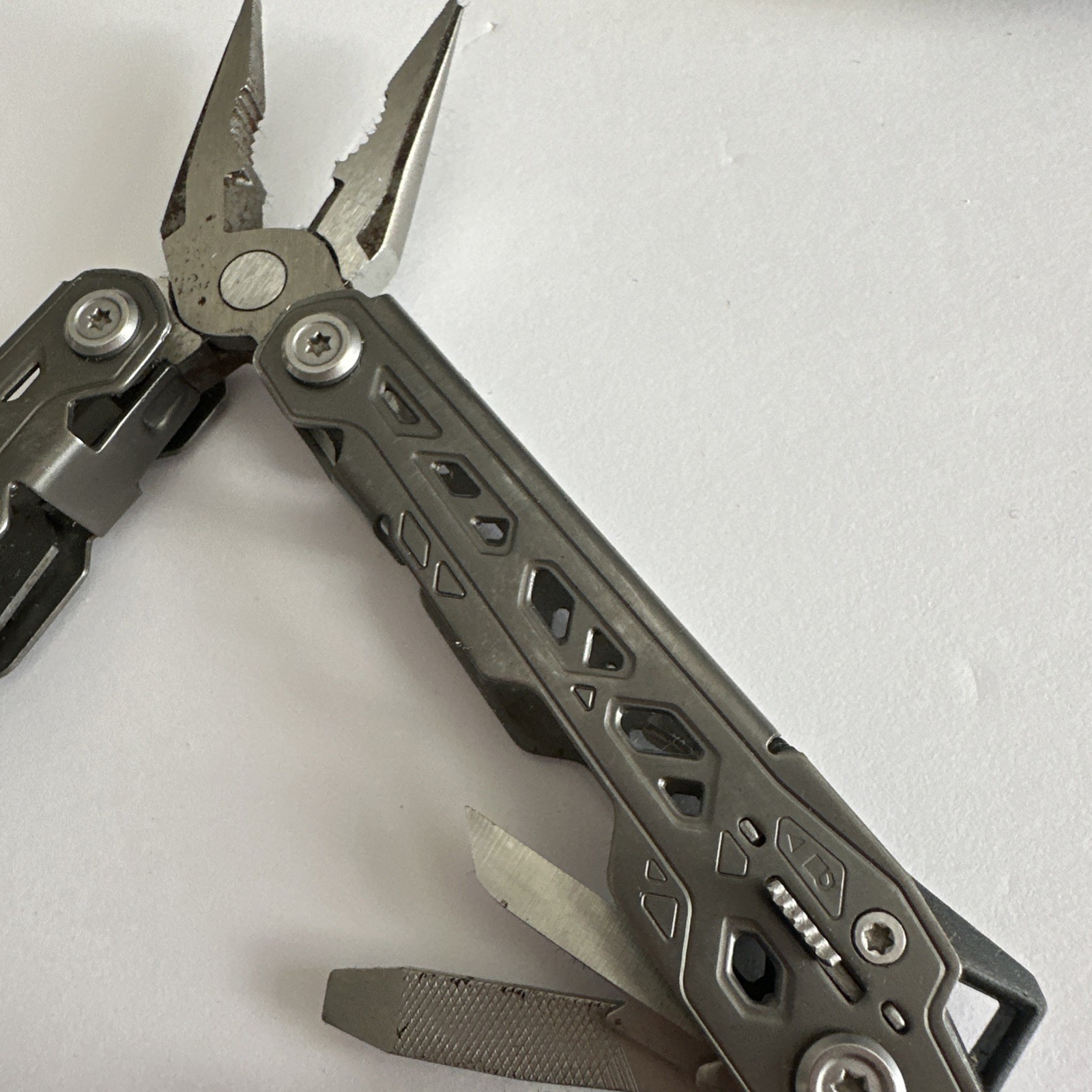 Gerber Truss Multi Tool With Sheath NICE CONDITION