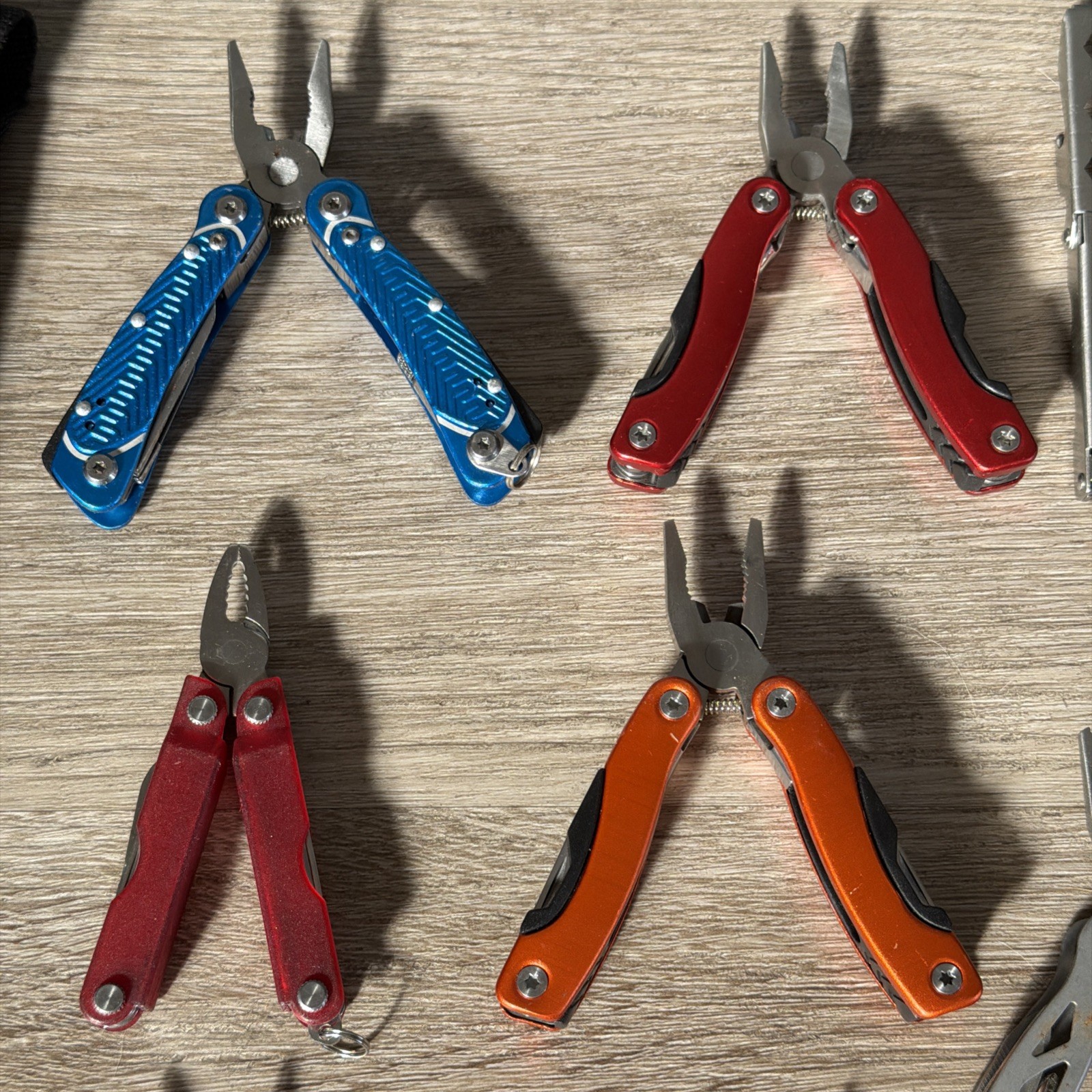 Lot Of 36 Multi Tools Pocket Knives Pliers Knife Tool Clean Outdoors Hunting