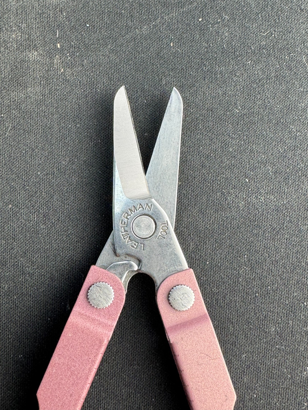 Leatherman Micra 10 in 1 Multitool Anodized Aluminum – Heathered Blush