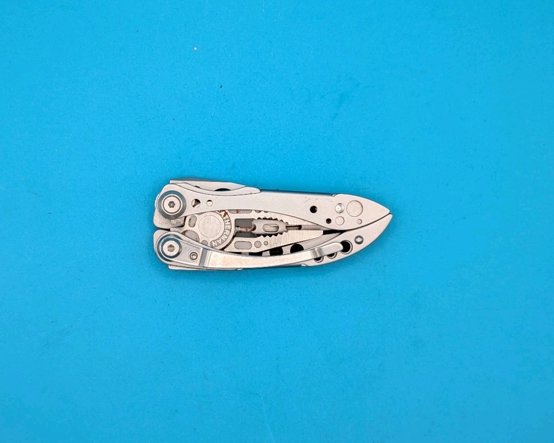 Leatherman Freestyle Multi-Tool – Discontinued – FAST SHIPPING!
