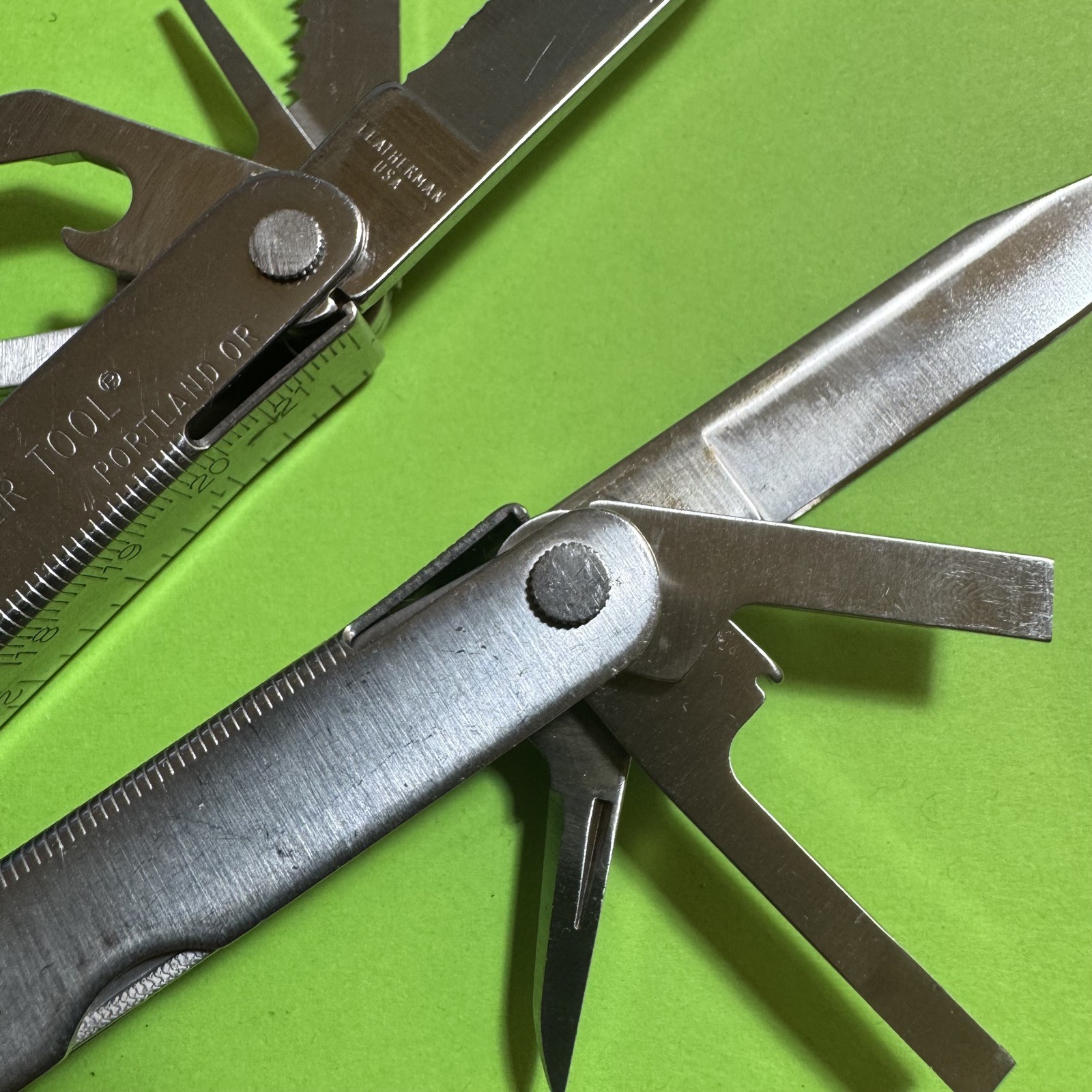 Leatherman Super Tool Plier Multi Tool Pocket Knife New Nylon Sheath EDC #735