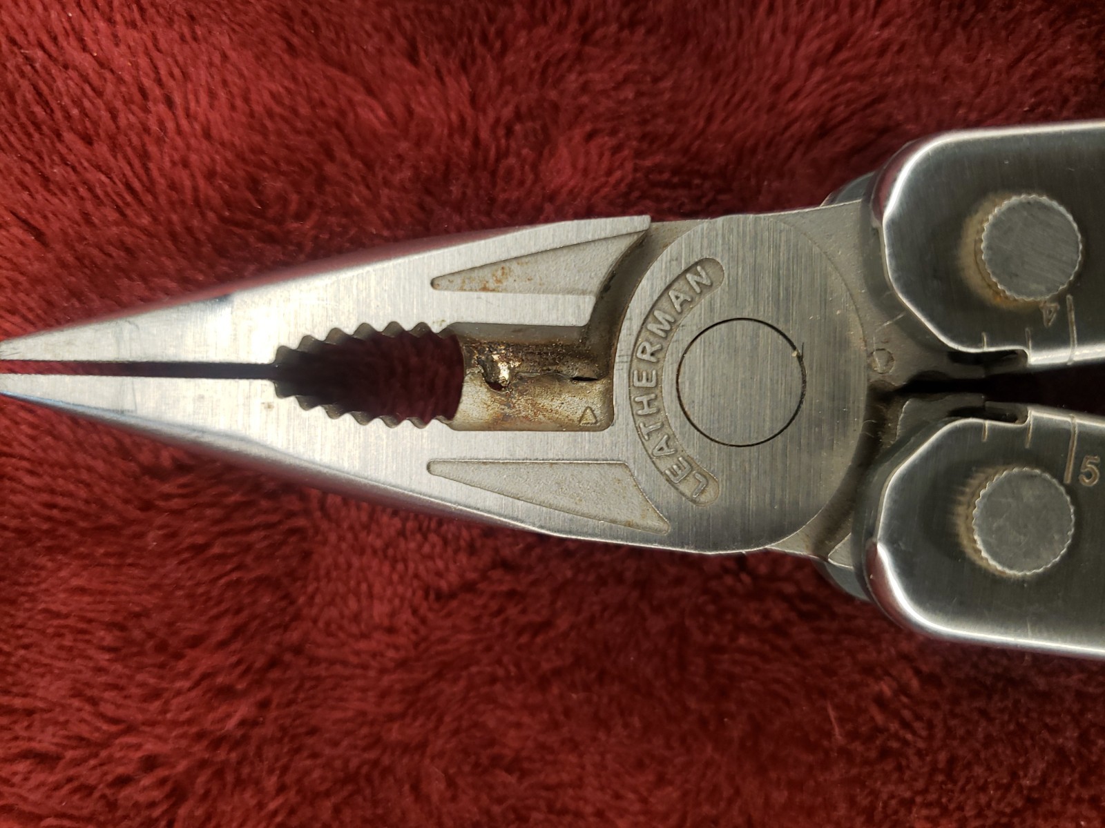 🔪 Leatherman Core Multi Tool