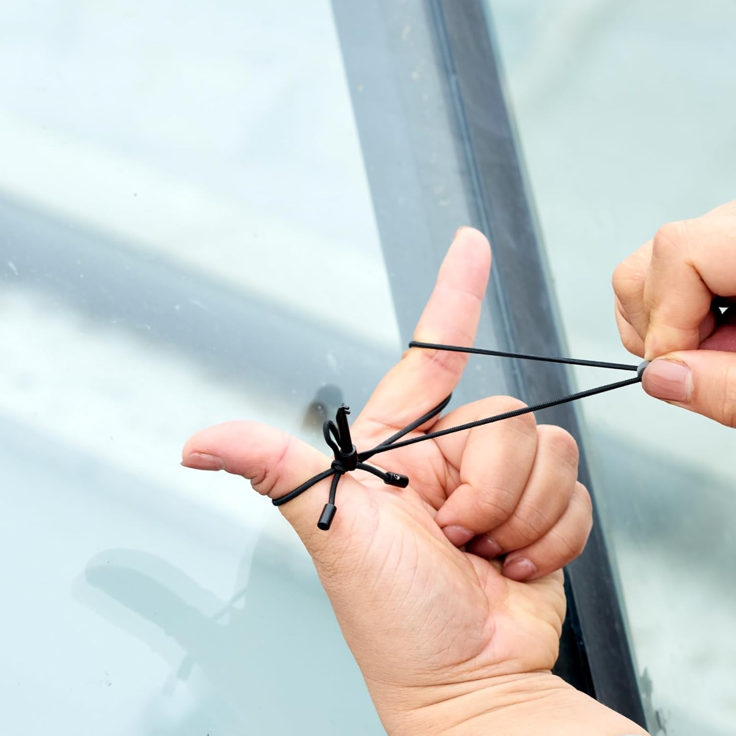 Window Breaker Bracelet Escape Tool, Wrist Strap Car Emergency Self Rescue Tool