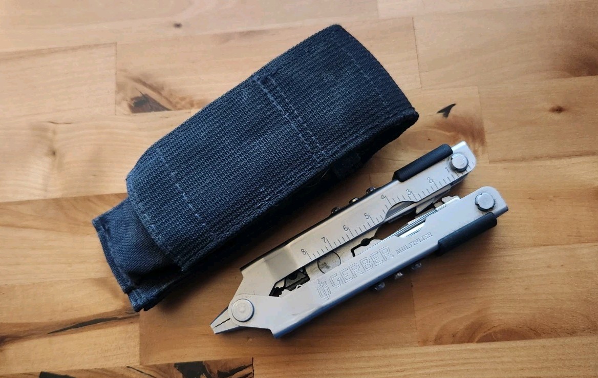 Gerber MP600 Multi-Tool Multi-Plier Needle Nose Silver w/ Sheath – Great U30