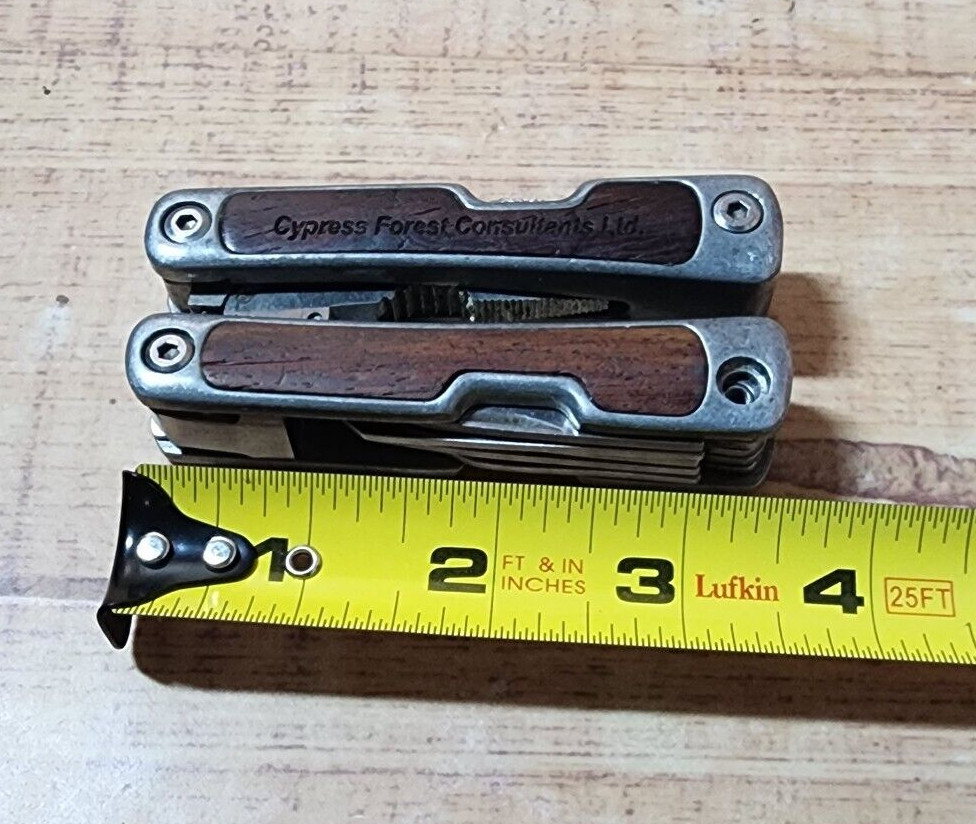 Buccaneer Multi-tool with Flashlight and Pliers Wood Inlay Handle