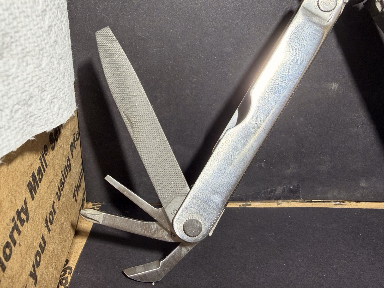 VINTAGE LEATHERMAN MULTI FUNCTION SUPER TOOL (Knife) PORTLAND, OR.