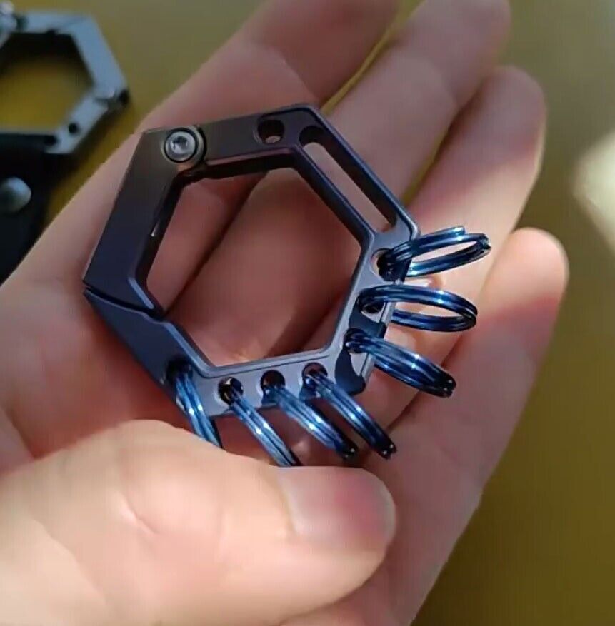 Hot Titanium Hexagon Key chain Carabiner Pendant Outdoor Connectors w/ 7 Rings