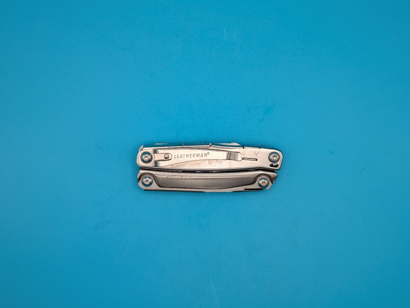 Leatherman Bolster 13 Tool Stainless Steel Multi-Tool!