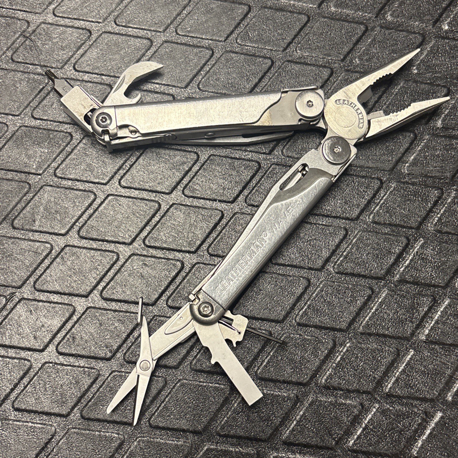 Leatherman Wave Multi-Tool