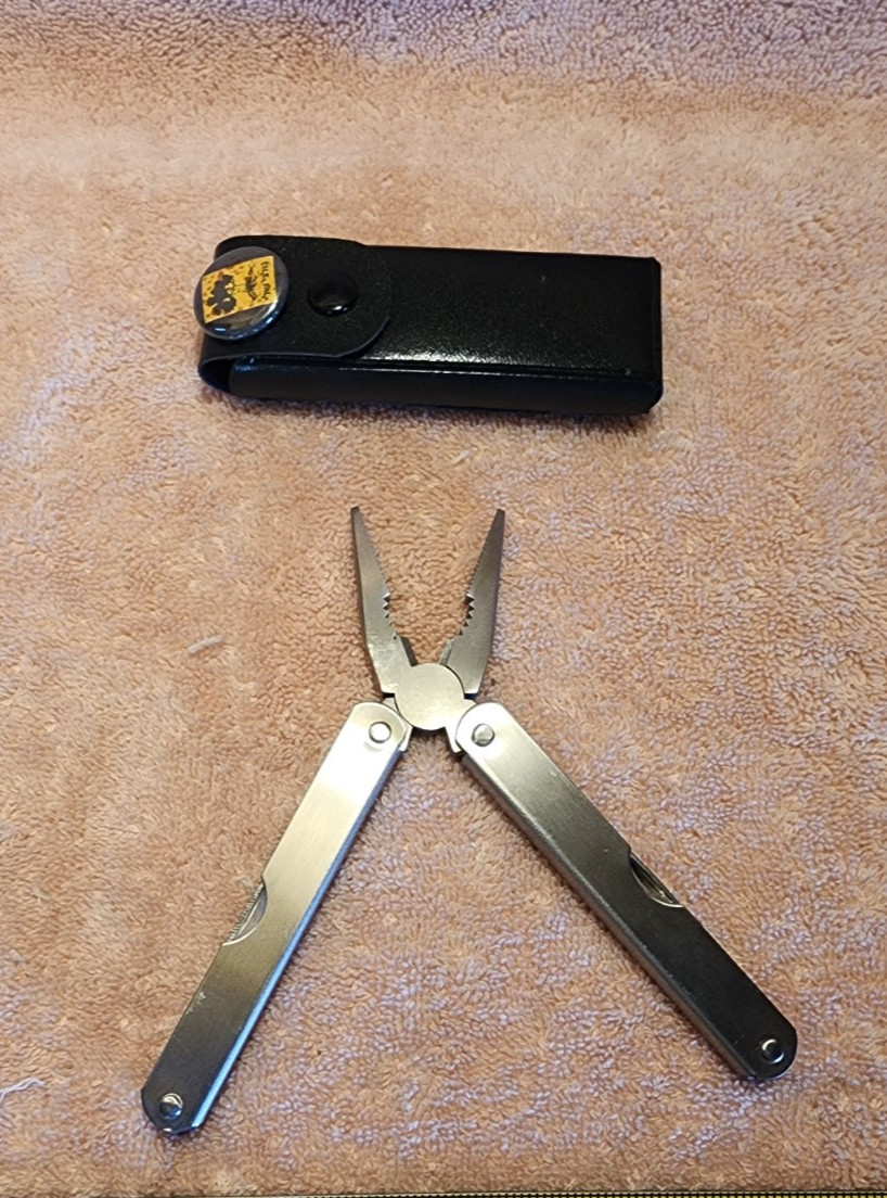 Multi-Tool Pliers with Black Case 9 Tools
